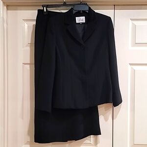 Le Suit 2 Piece Black Blazer and Long Maxi Skirt